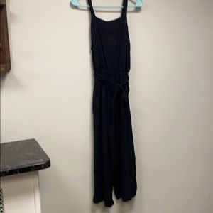 Old navy linen wide leg cropped jumpsuit. Size XS